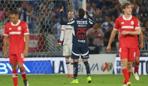 Golazo de Nelson Deossa