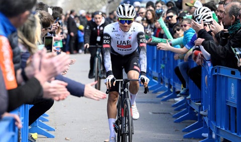 Juan Ayuso, líder del UAE Team Emirates en el Giro de Italia