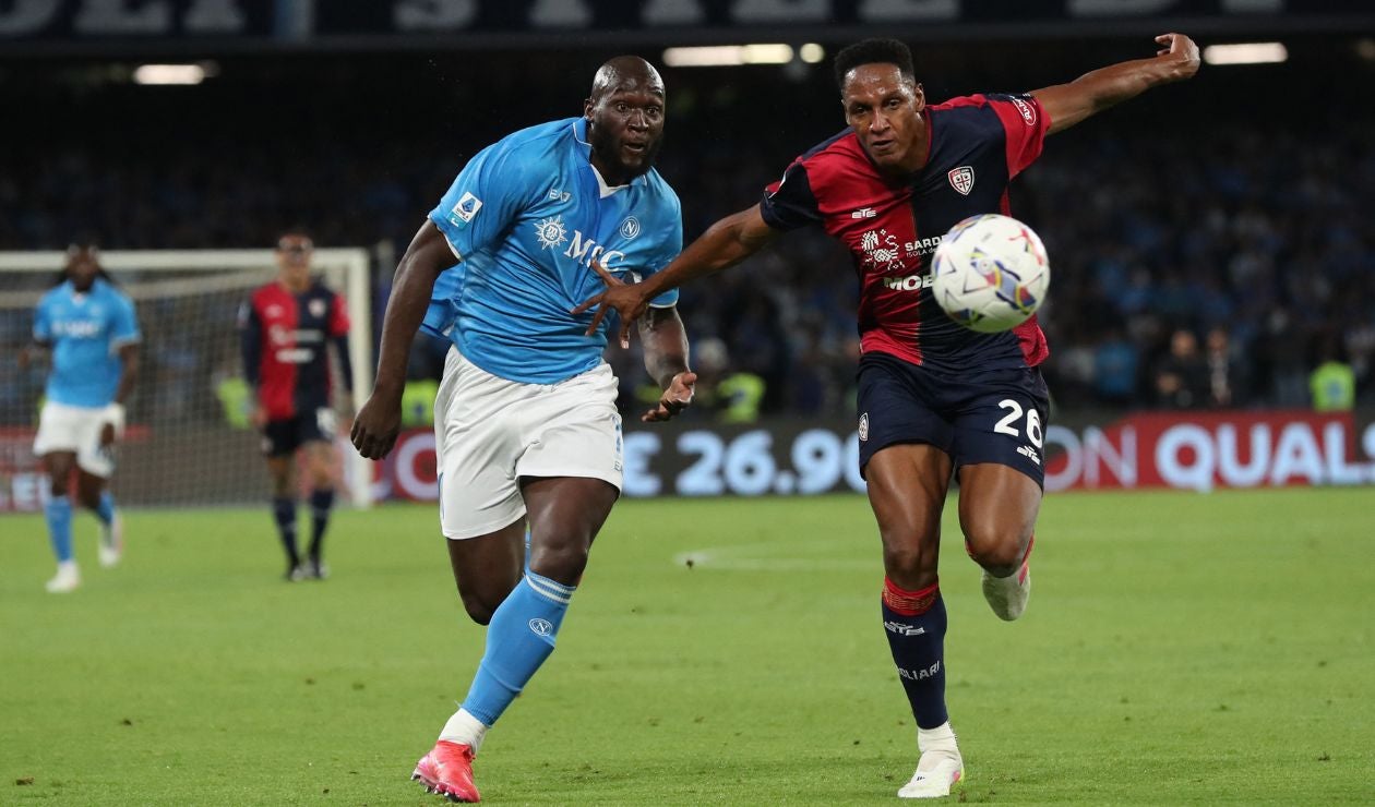 Nápoles lucha por el título de la Serie A