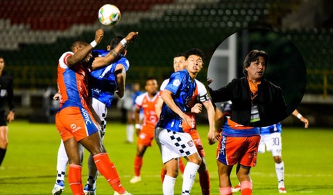 Eduardo Pimentel protesto a la comisión arbitral