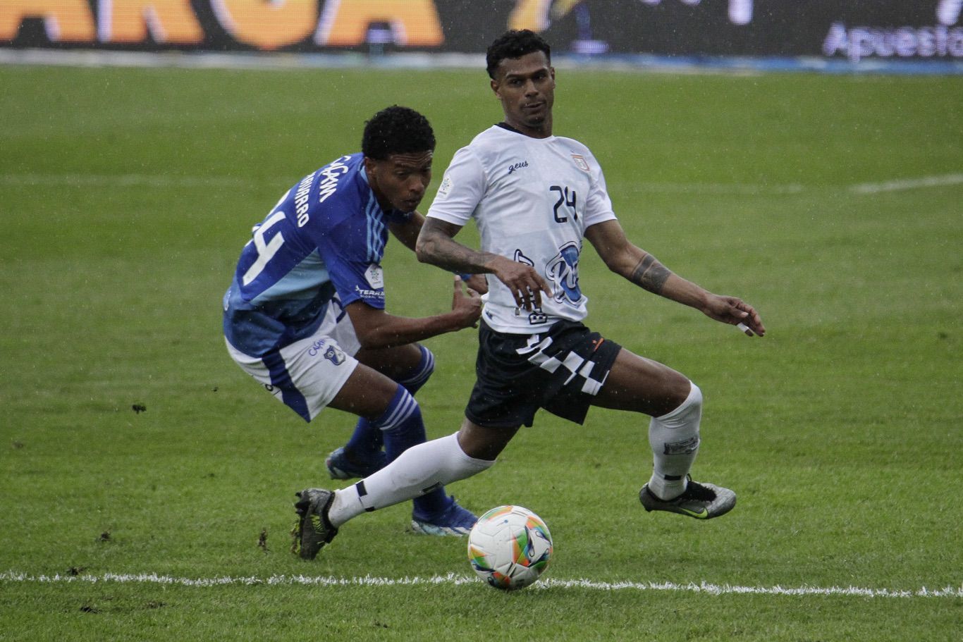 Millonarios enfrenta a Boyacá Chico en juego válido por la fecha 20 de la Liga Betplay I - 2025 en el estadio Nemesio Camacho el Campin