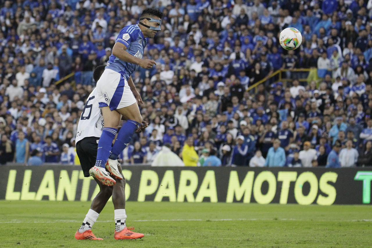 Millonarios enfrenta a Boyacá Chico en juego válido por la fecha 20 de la Liga Betplay I - 2025 en el estadio Nemesio Camacho el Campin