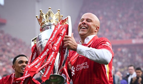 Arne Slot, director técnico de Liverpool