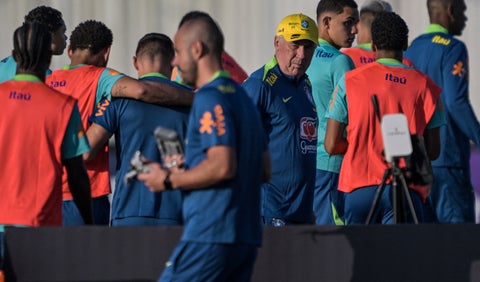 Carlo Ancelotti, técnico de Brasil en el último entrenamiento