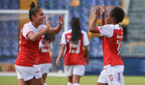 Daniela Garavito con Santa Fe Femenino