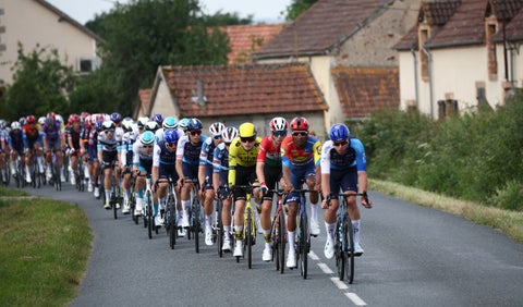 Critérium Dauphiné 2025: clasificación general tras la etapa 1