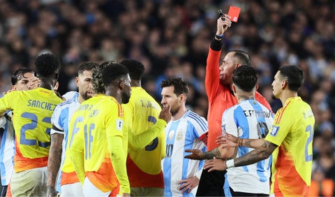 Rodrigo De Paul se desquitó con la Selección Colombia en las eliminatorias