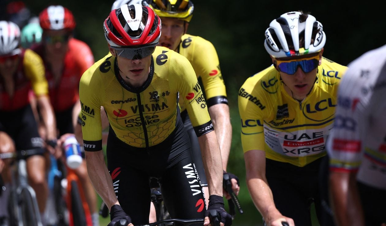 Jonas Vingegaard y Tadej Pogacar en el Critérium del Dauphiné