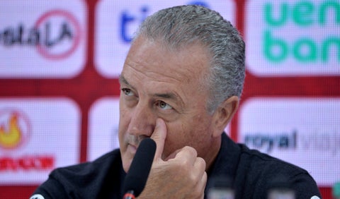 Gustavo Alfaro, entrenador de la selección de Paraguay
