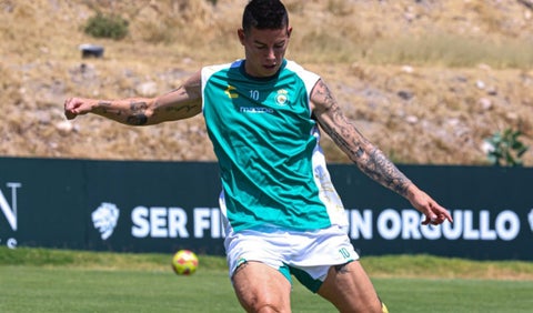 James Rodríguez con el Club León en la Liga MX