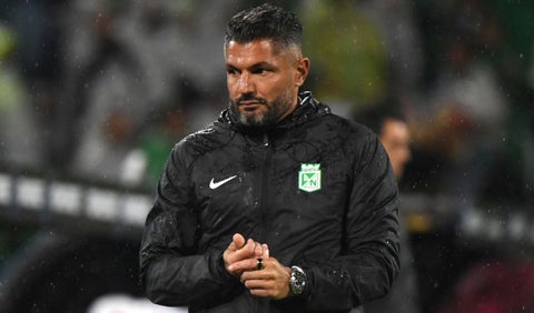 Nacional toma decisión con el futuro de Javier Gandolfi