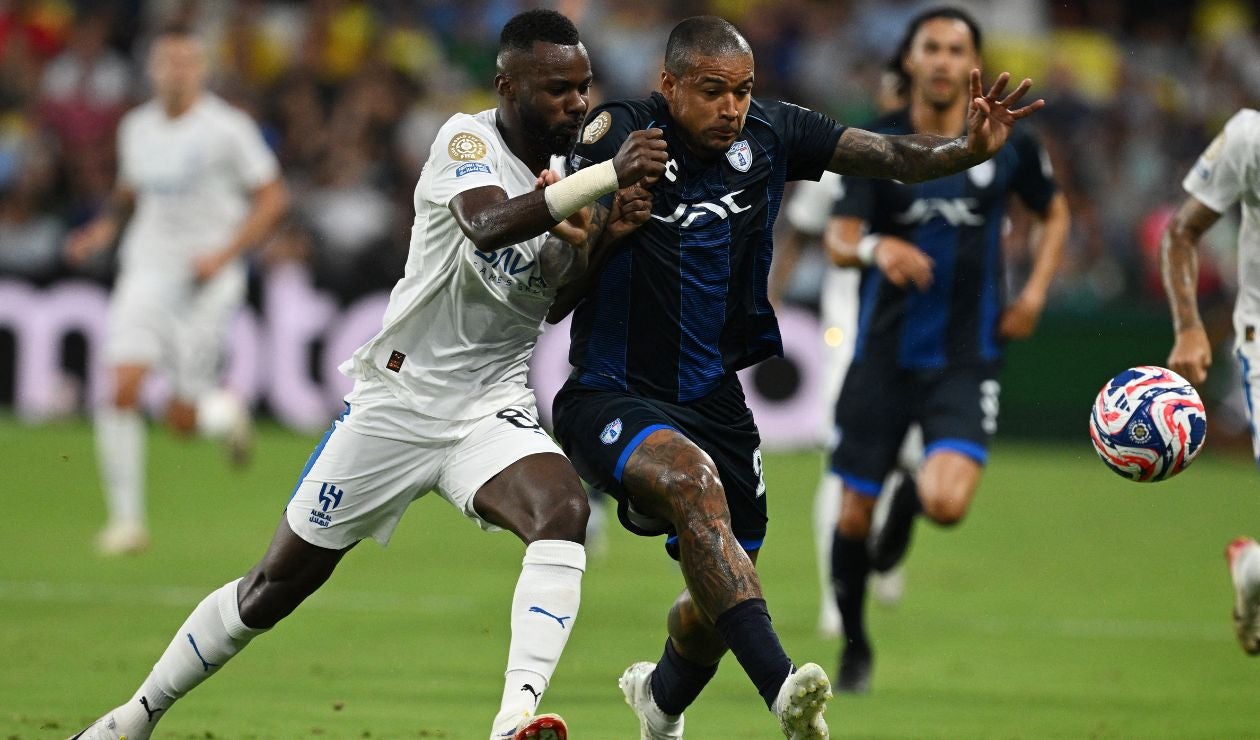 Al Hilal clasifica a octavos de final del Mundial de Clubes