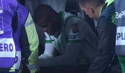 Primer parte médico de Andrés Román tras desplome ante Santa Fe