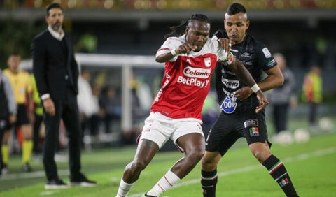 Santa Fe le ganó a Once Caldas y sacó ventaja rumbo a la final