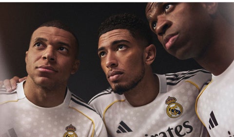 Nuevo uniforme de Real Madrid