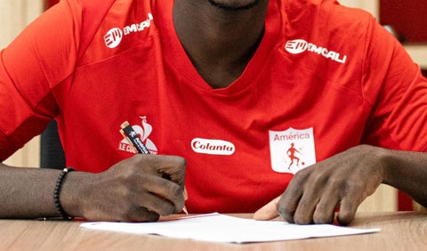 América tendría listo su tercer fichaje: ya entrena en la sede