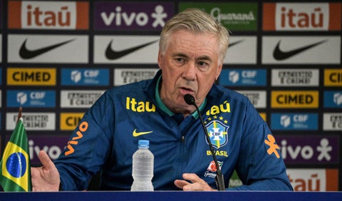 Carlo Ancelotti con la selección de Brasil