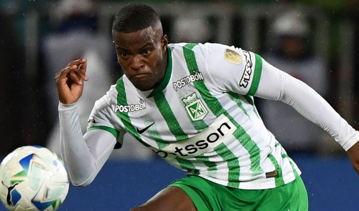 Andrés Felipe Román con Nacional