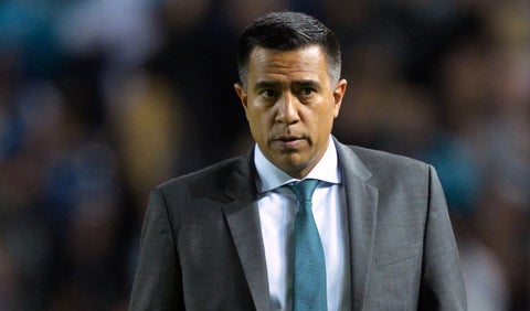 César Farías, técnico venezolano