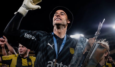 Guillermo de Amores, arquero uruguayo