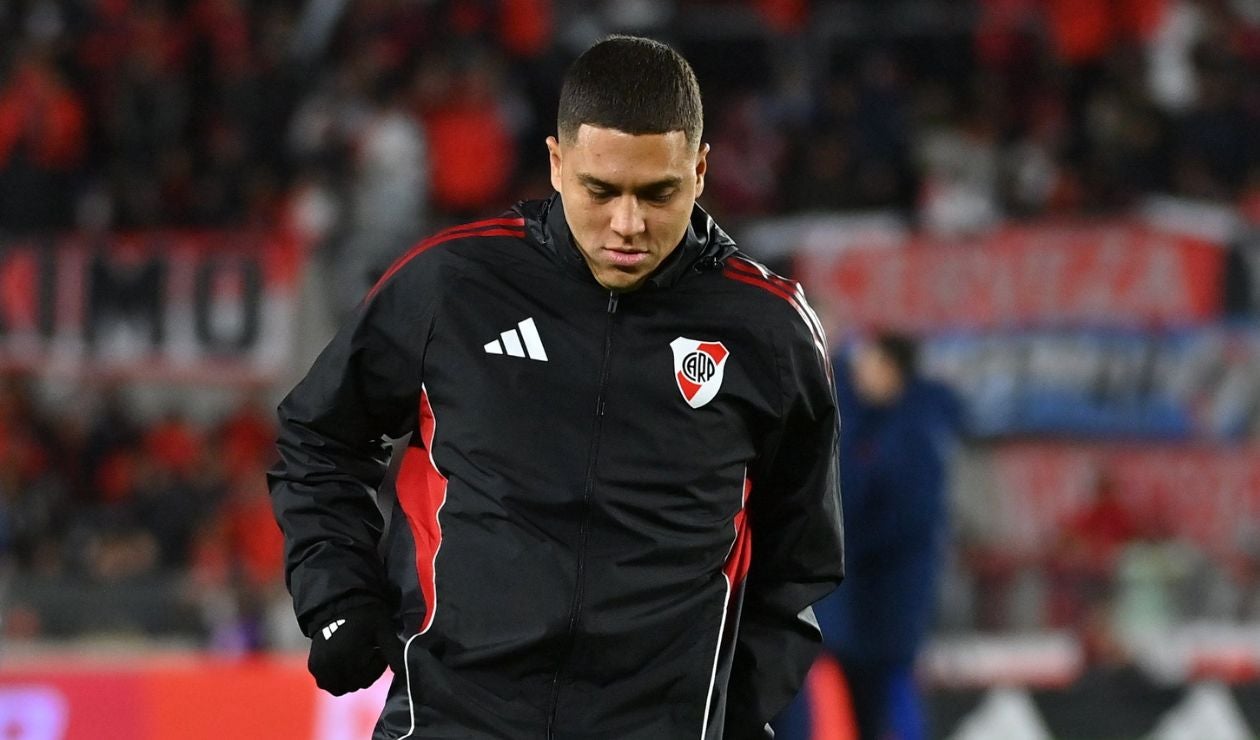 Juan Fernando Quintero posterga su debut en River Plate