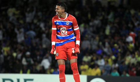 Kevin Mier, balón de oro en la Liga Mx