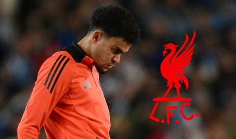 Luis Díaz no la pasa bien en Liverpool