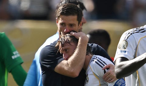 Xabi Alonso y Luka Modric en el Real Madrid