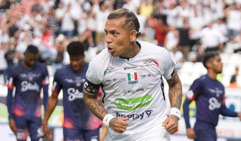 Dayro Moreno, delantero colombiano