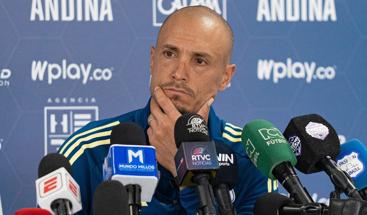 David González, técnico colombiano