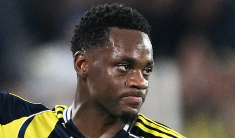 Jhon Jader Durán con el Fenerbahçe SK