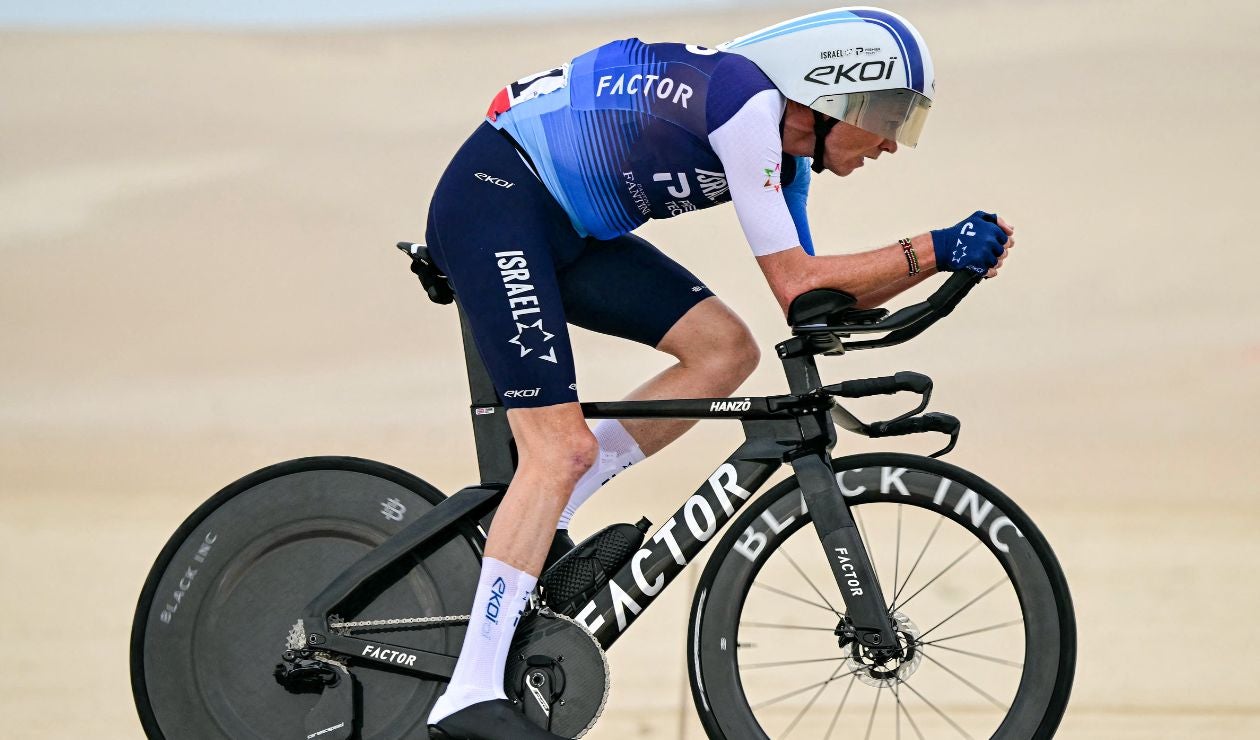 Chris Froome hospitalizado tras ser atropellado por un carro en Europa