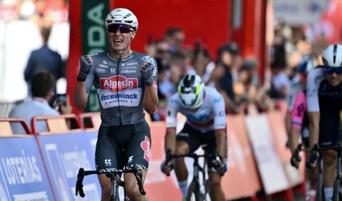 Philipsen ganador de la etapa 1 de la Vuelta a España