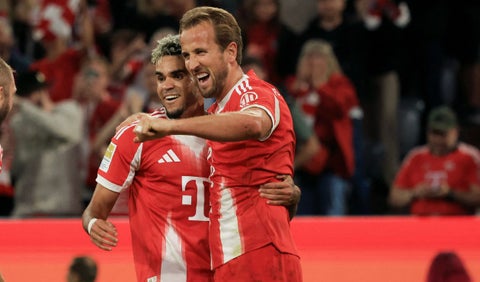 Harry Kane se rinde a Luis Díaz tras su debut en la Bundesliga 2025