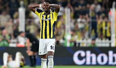 Jhon Jáder Durán con el Fenerbahce