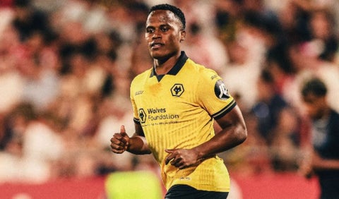 Jhon Arias sacude al Wolverhampton: criticas a su DT por el colombiano