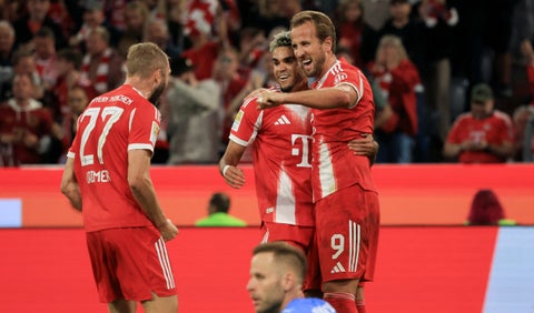Luis Díaz celebra gol con Bayern Múnich