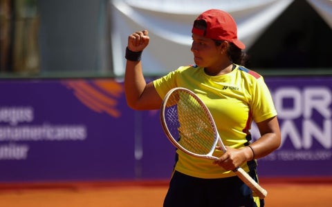 Tenista colombiana Valentina Mediorreal