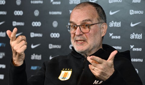 Marcelo Bielsa con la selección de Uruguay