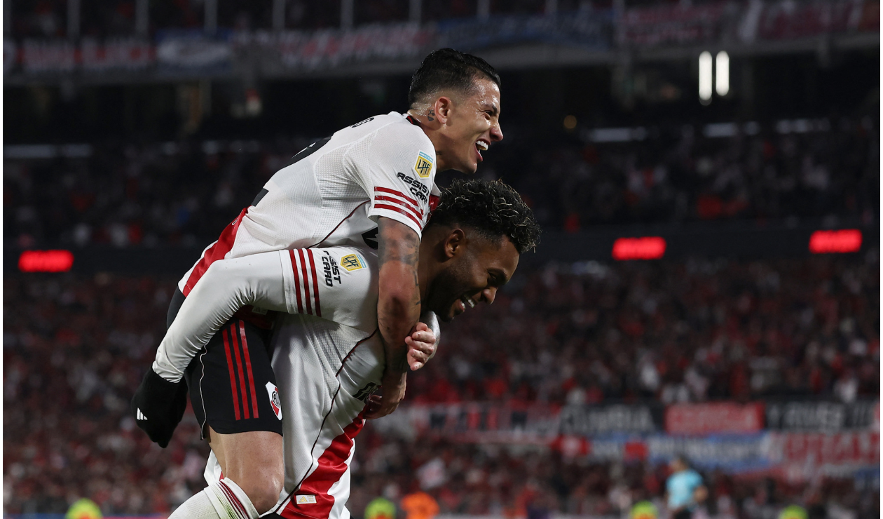 No les pasan una más: Los colombianos viven tenso momento en River