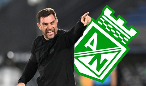 Pablo Guede con Nacional