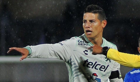 James Rodríguez con el León