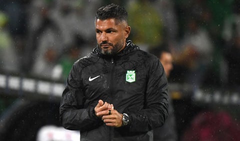 Javier Gandolfi está contra las cuerdas en Nacional