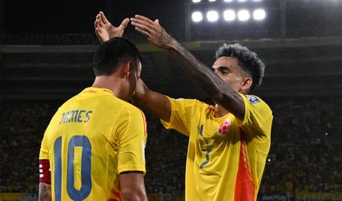 Luis Díaz y James en la fecha 17 en las Eliminatorias