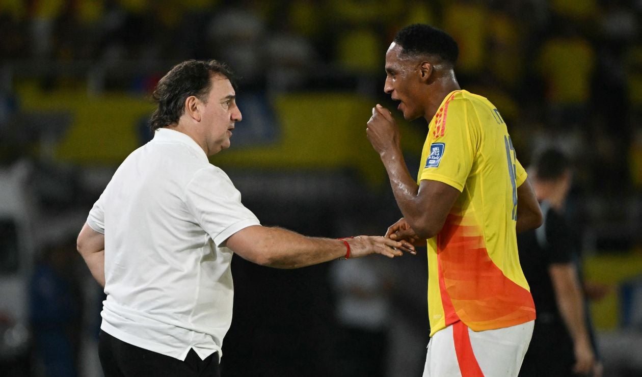 Néstor Lorenzo y Yerry Mina