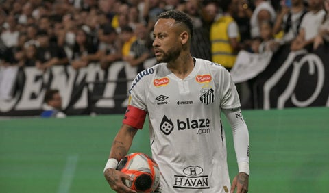 Neymar se ofreció a Italia