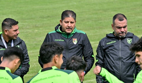 Óscar Villegas, técnico de la selección de Bolivia