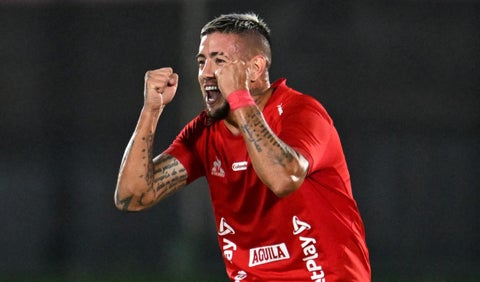 Rodrigo Holgado con América