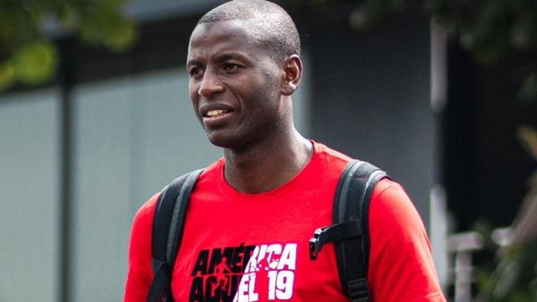 Adrián Ramos está disponible para González: ¿jugará contra Alianza?