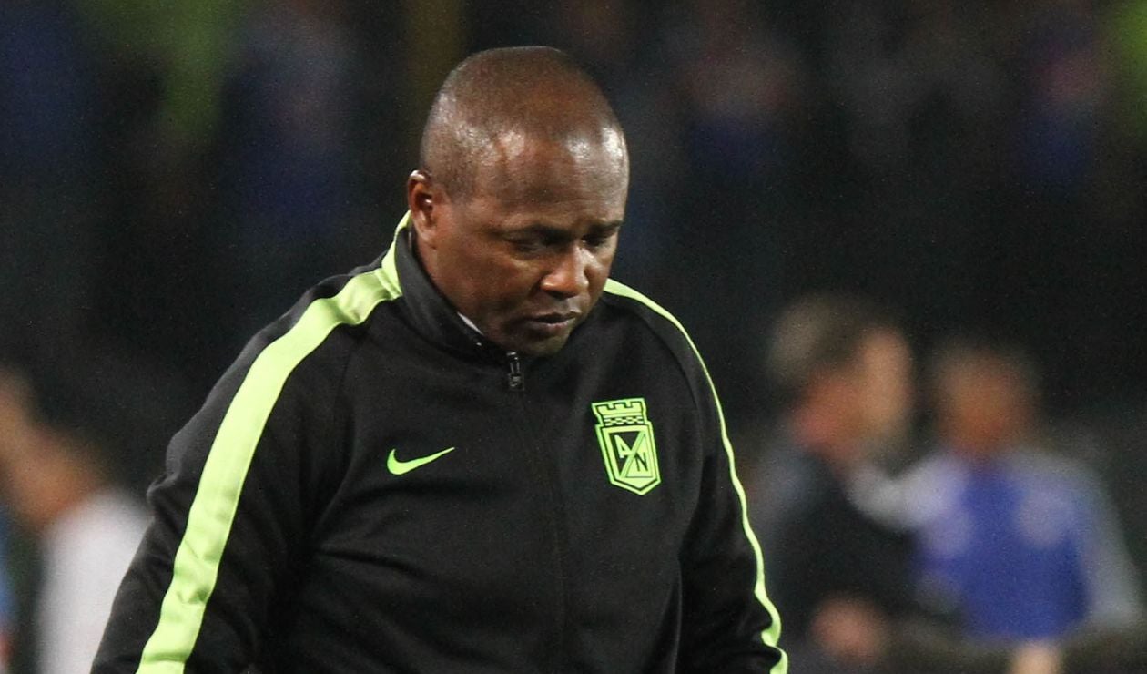 Bernardo Redín, técnico colombiano